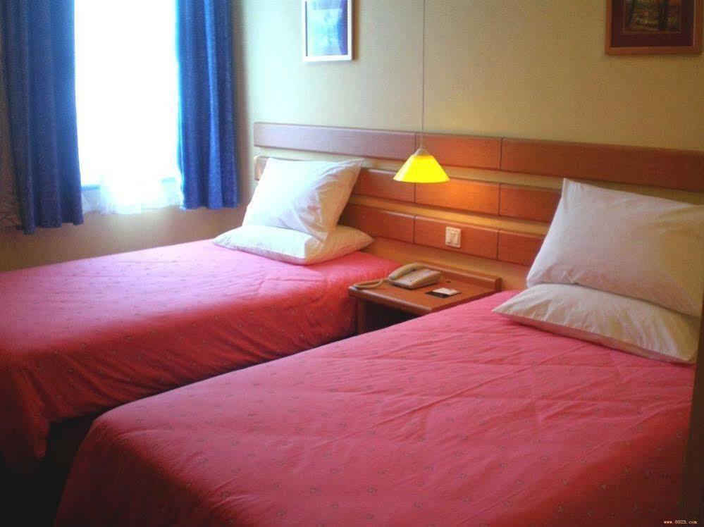 Home Inn Yantai Haiyang Bus Station Shengchancun Экстерьер фото